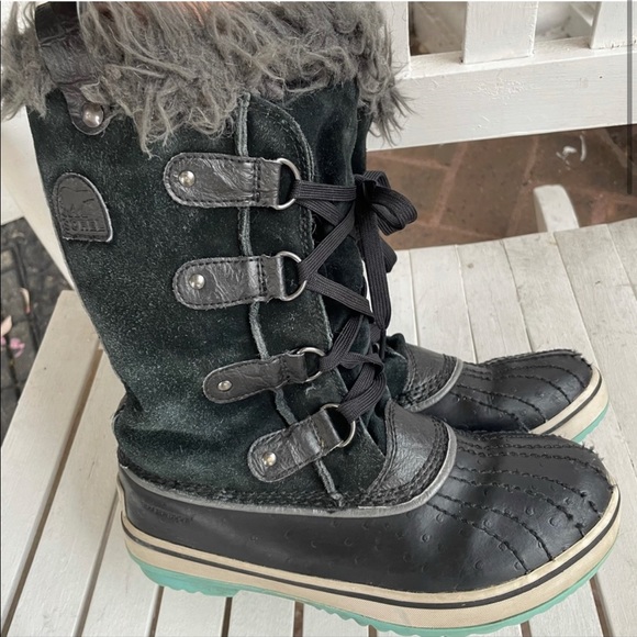 Sorel Girls Black Winter Fur Boots - Picture 3 of 8